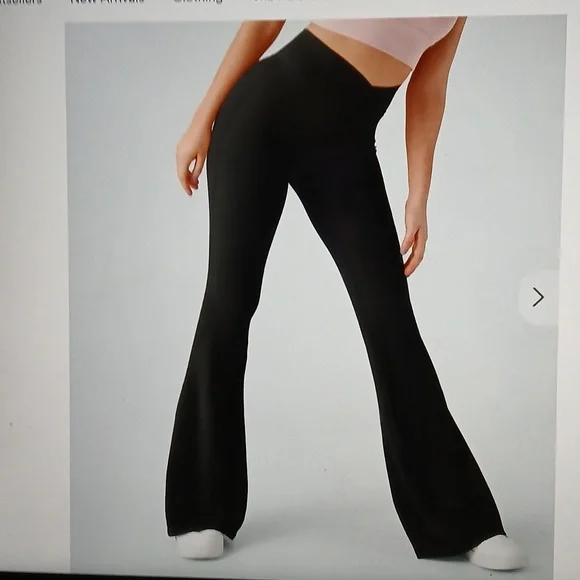 N Halara. Crossover High Waisted Back Pocket Super Flare Leggings - Picture 2 of 5